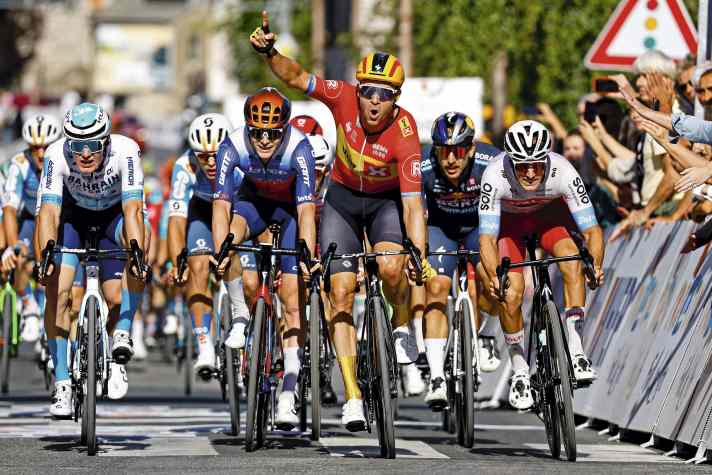 Kraftpaket: Gleiches Rennen, völlig andere Aufgabe: Ein Sprinter wie Alexander Kristoff frühstückt anders als ein Kletterexperte