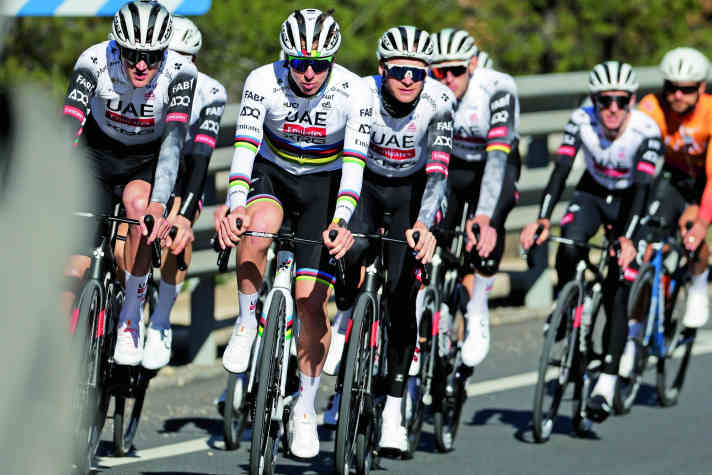 Aufbau-Plan: UAE Team Emirates - XRG traf sich Ende 2024 zum ersten gemeinsamen Training im spanischen Benidorm
