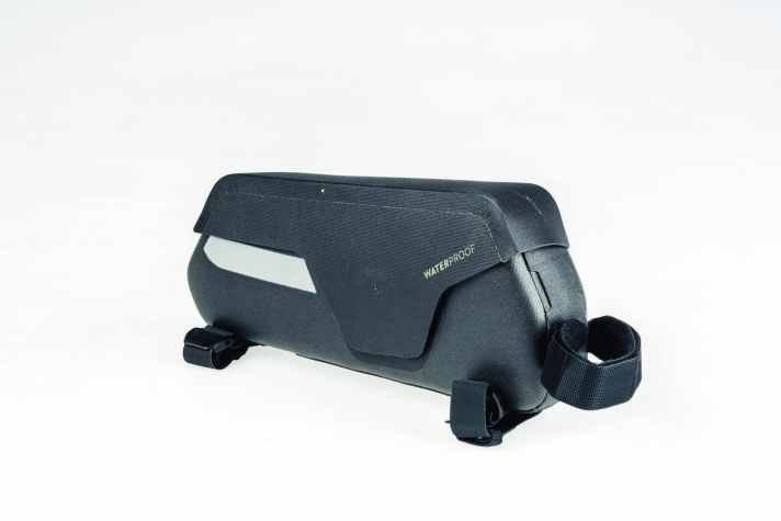 Top tube bag test: Decathlon ADVT 900 waterproof 1L