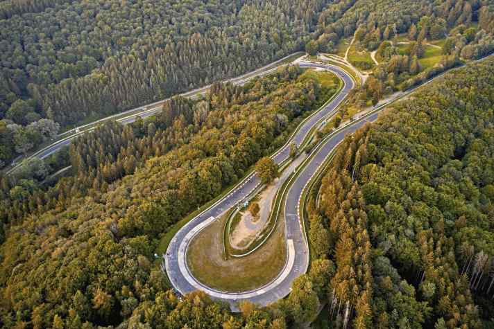 Le circuit de sport automobile du Nürburgring est également une scène fantastique pour les courses cyclistes.