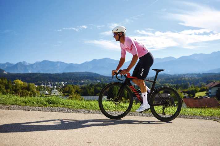 Johnny Hoogerland a exploré les plus beaux circuits du lac de Wörthersee