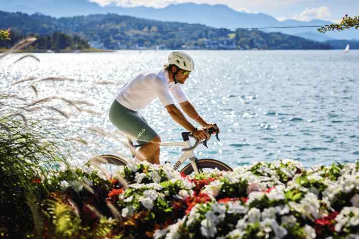 A panorama for the picture book on the shores of Lake Wörthersee