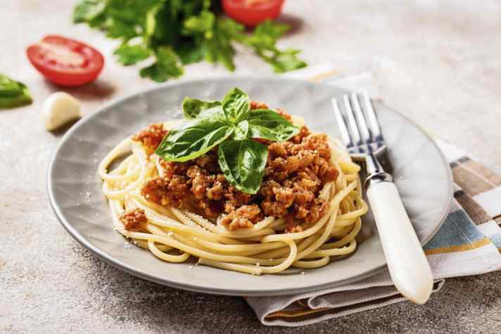 Carbohydrates are central to sports nutrition - but it's the quantity and timing that count!