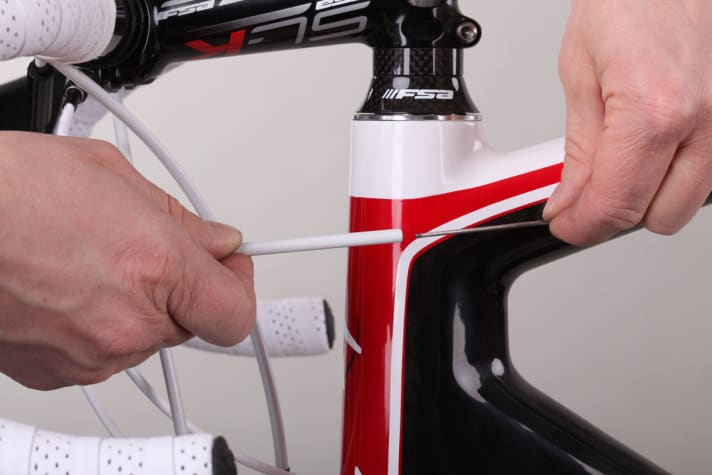   Der Austausch integrierter Züge kann zum Geduldspiel werden. TOUR zeigt Ihnen, wie Sie dabei nicht verzweifeln und der Austausch zum Kinderspiel wird.