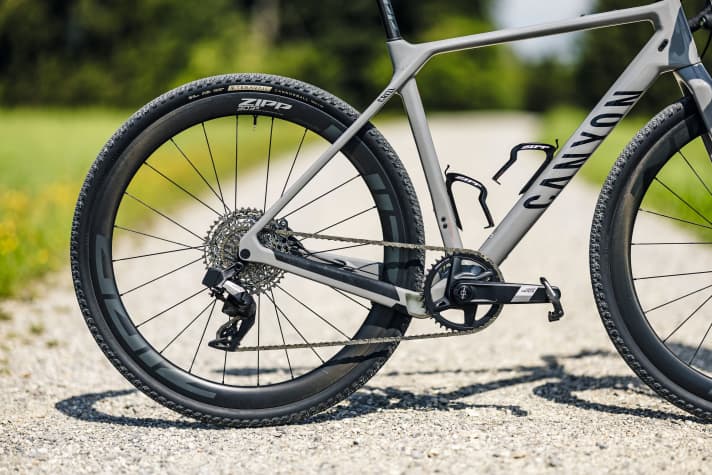 SRAM setzt konsequent auf ein Kettenblatt mit zwölf Gängen in Reihe