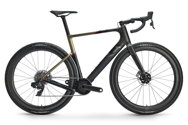 The Exploro Racemax X Huracán Sterrato - a special edition of the Exploro Racemax from 3T 