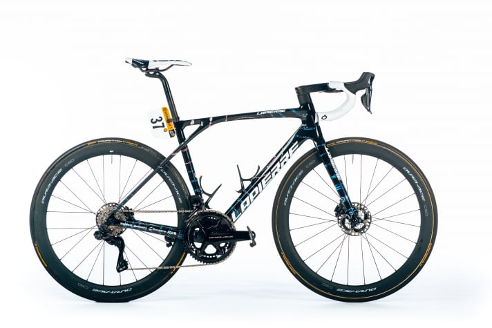 Bis zum 3. Dezember können Radsportfans auf das Rennrad von Pinot bieten