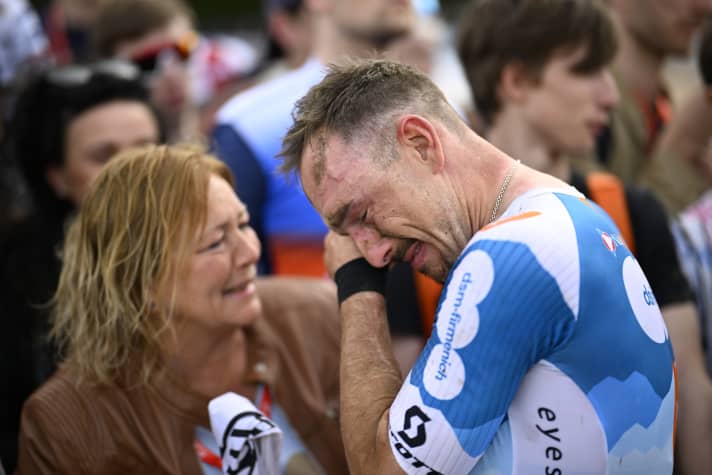 John Degenkolb im Ziel von Paris-Roubaix