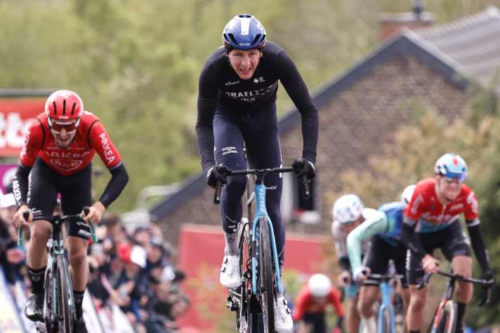 Stephen Williams s'impose sur le Mur de Huy