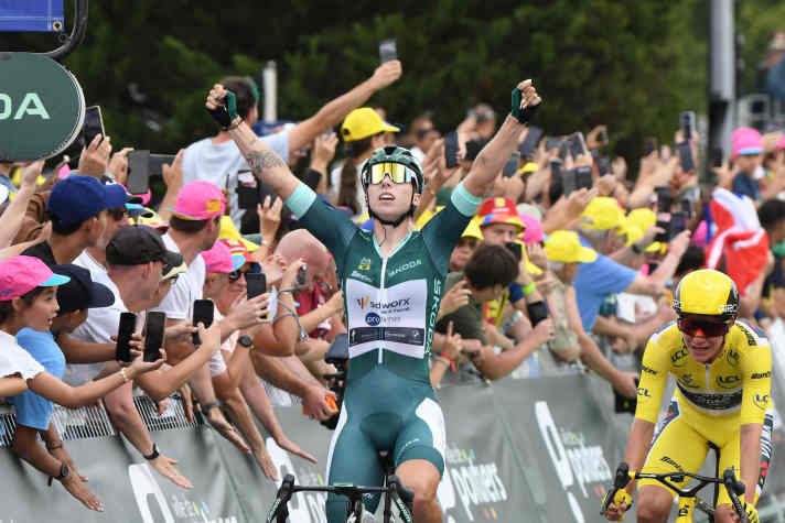 Stage 4: Wiebes again - the Dutchwoman wins again ahead of her compatriot Marianne Vos