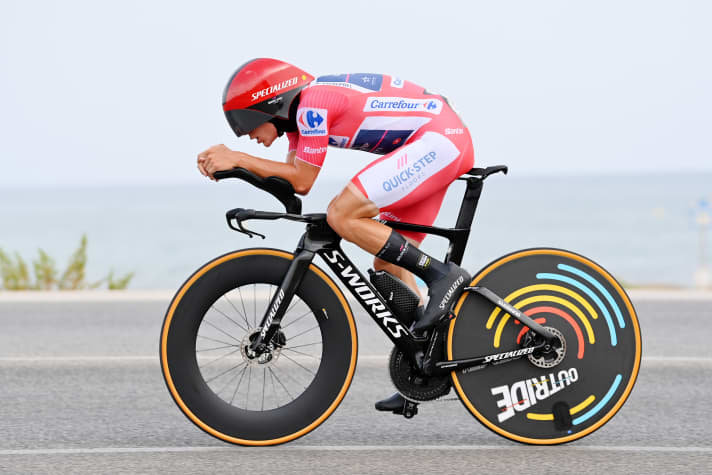 Remco Evenepoel gewann das Einzelzeitfahren auf der 10. Etappe