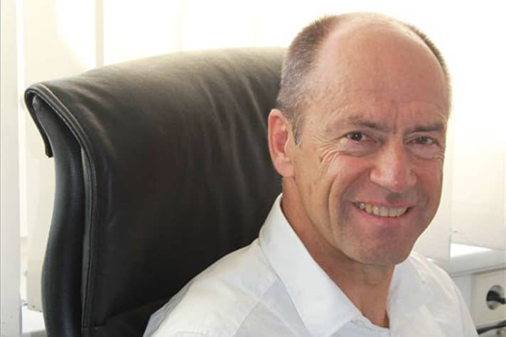   Le Dr Robert Eifler, spécialiste du diagnostic de performance et de la médecine interne, s'occupe des programmes de sport et de rééducation au "FitalHotel" de Höchenschwand.