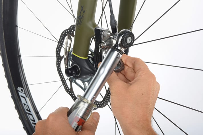 Disc brakes