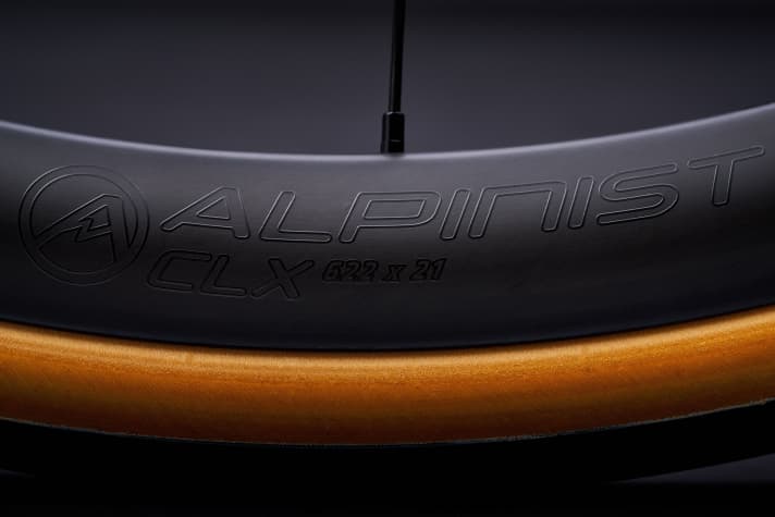   The 1284 gram Alpinist wheels were specially designed for the Aethos