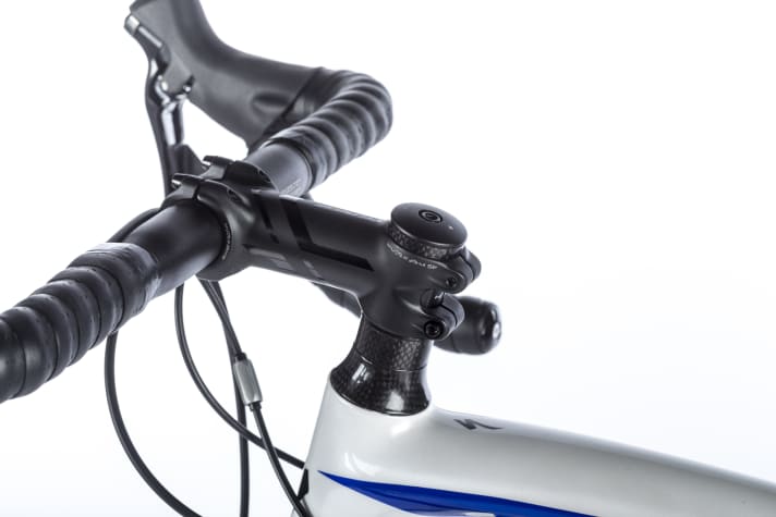   The angle of the Tarmac Comp stem can be adjusted using eccentric sleeves.