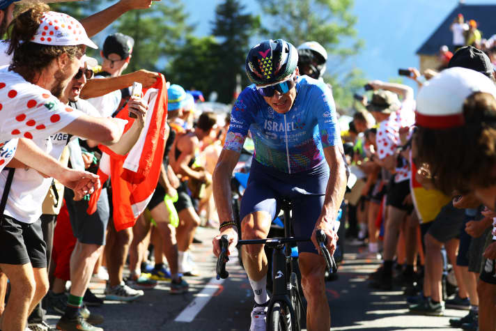 Chris Froome on the road to Alpe d'Huez