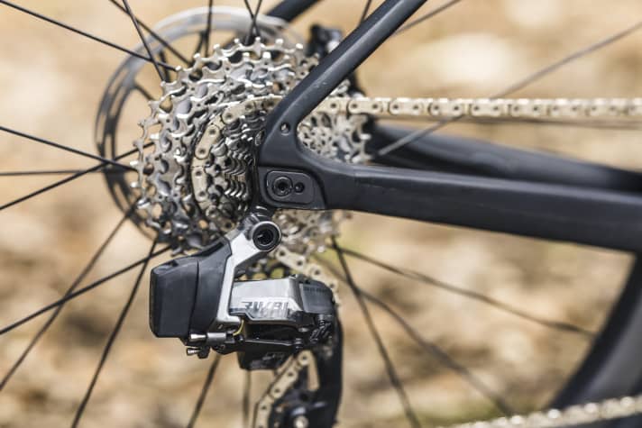 Le dérailleur électronique 1x12 Rival AXS XPLR de SRAM.