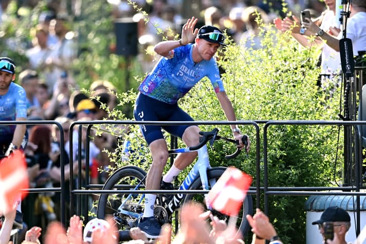 Tour de France-2022-Teams-Israël-Premier-Tech-Jersey