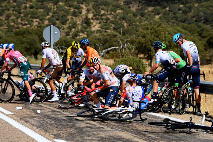 There was a serious crash on the 18th stage of the Tour of Spain