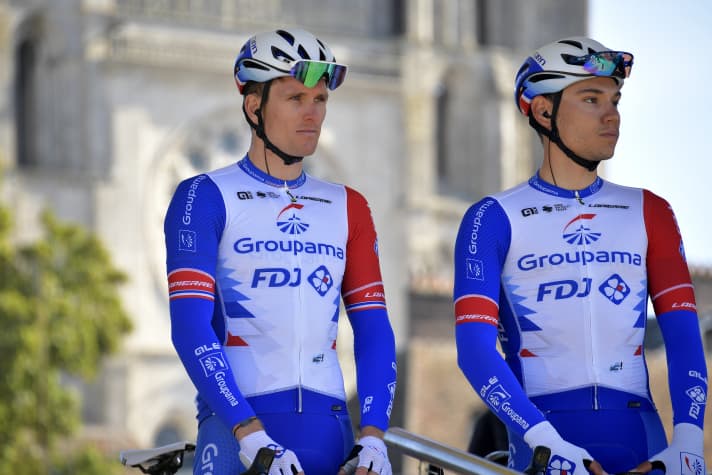 This is what the Groupama-FDJ 2022 jersey looked like