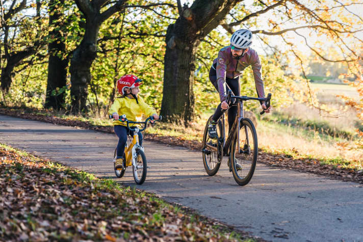 Jens Klötzer, TOUR-Testleiter mit Tochter Klara 