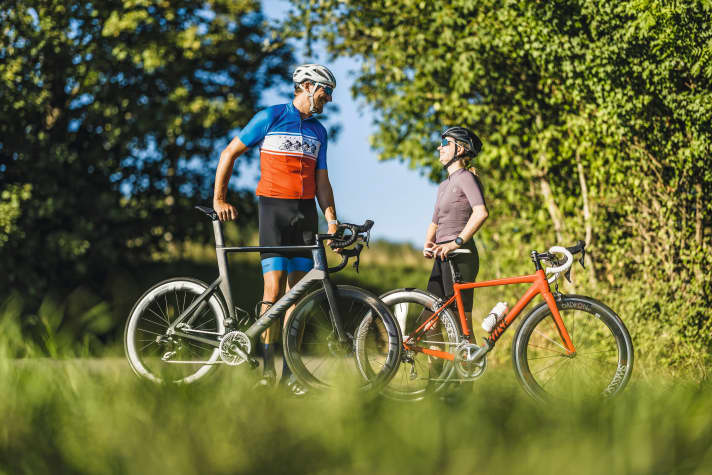 Kaufberatung für besonders große und kleine Radsportlerinnen und Radsportler - jetzt in TOUR 10/22