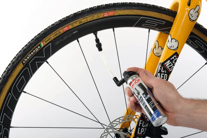 Cyclon-Tyre-Tubelesse-Réparation-Gel-Vélo de course-Panne de pneu