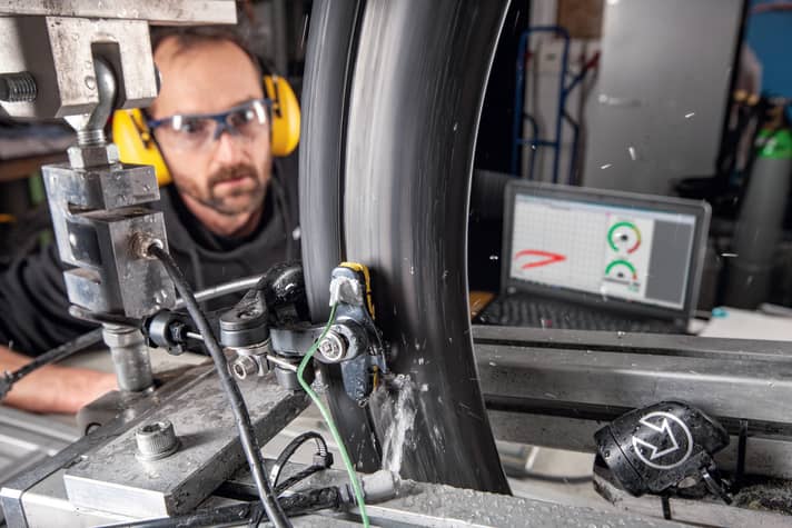 The TOUR brake test bench reveals the strengths and weaknesses of road bike brakes