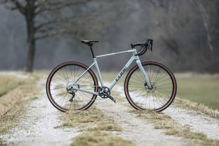 Gravel bikes on test: The Cube Nuroad C:62 Pro