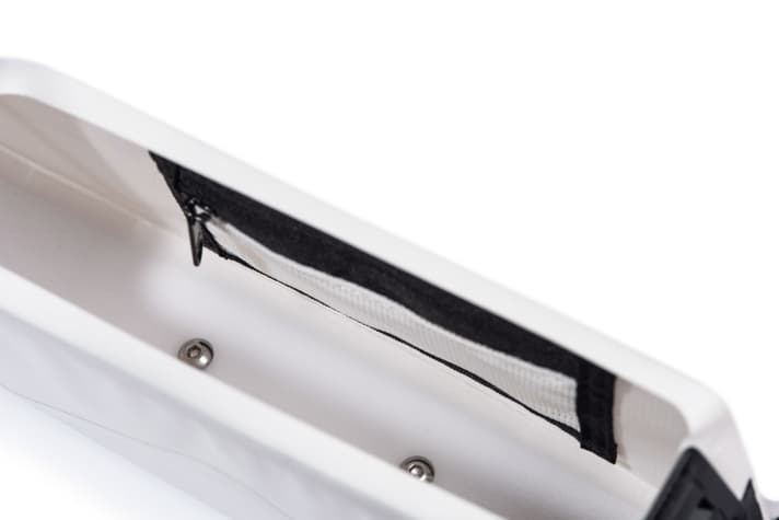 Can also be screwed directly onto the top tube.