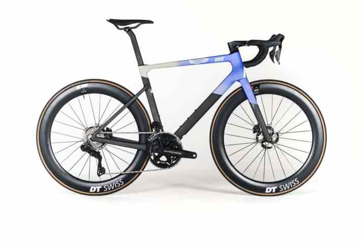 tour/das-rose-xlite-unltd-dura-ace-di2_a97fb32e31dd7d0721f80d7210392993