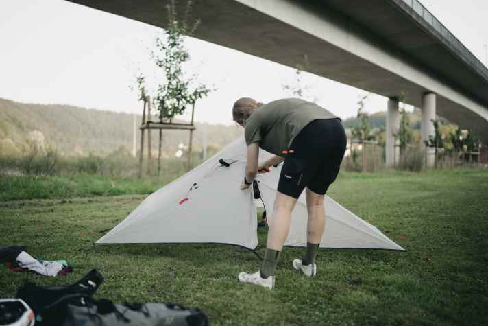 Sandra favours cycling shorts with additional functions such as pockets.