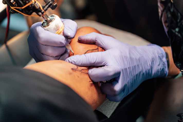 Tattooing at Bespoked Dresden 2025