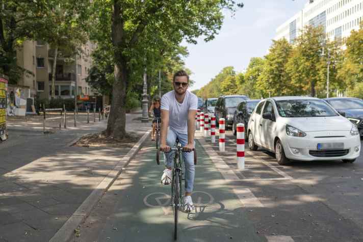 This is what a safe cycle path looks like. However, this is rare and does not exist everywhere in Germany.