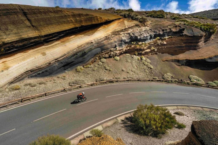 Des couches de lave successives se sont accumulées il y a des millions d'années pour former l'île de Tenerife.