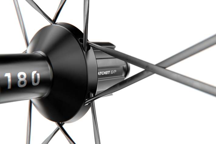 tour/dtswiss-grc-1100-50-spokes-1920px_648cdad57112930dea14ad98de5b231f