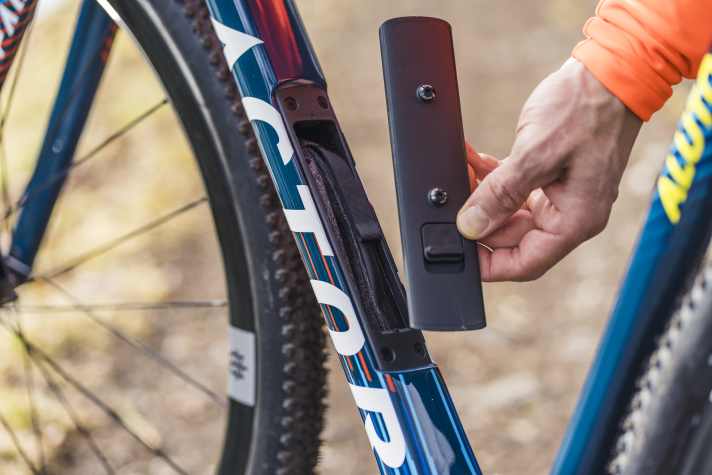 Glove compartment: space in the integrated storage compartment is tight, but enough for a breakdown kit