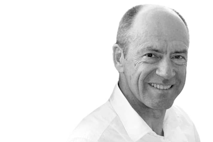   Dr Robert Eifler: Specialist in internal medicine and sports medicine; for many years he was responsible for the performance diagnostics of squad athletes at the Frankfurt Sports Medicine Institute; he was also team doctor for various cycling teams