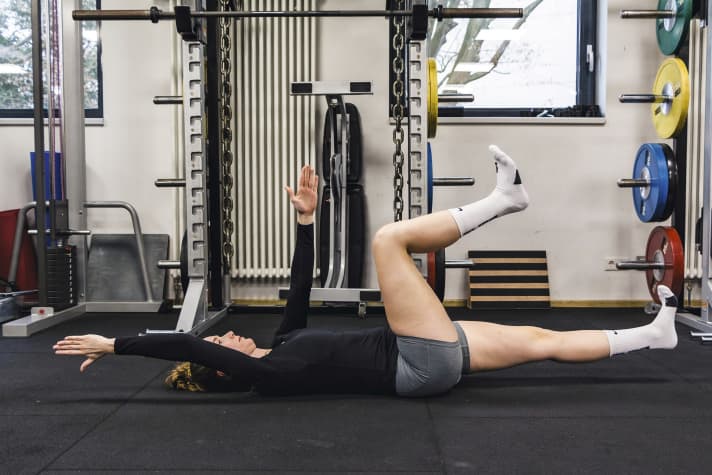 Exercices de fitness : Grenouille d'athlète diagonale