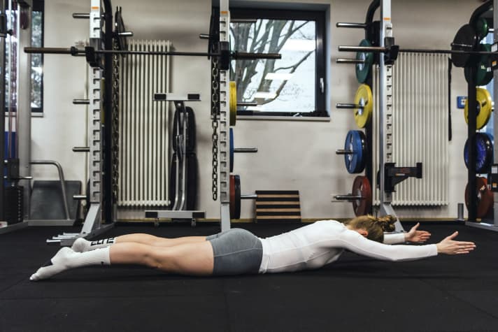 Starting position Rowing lying down