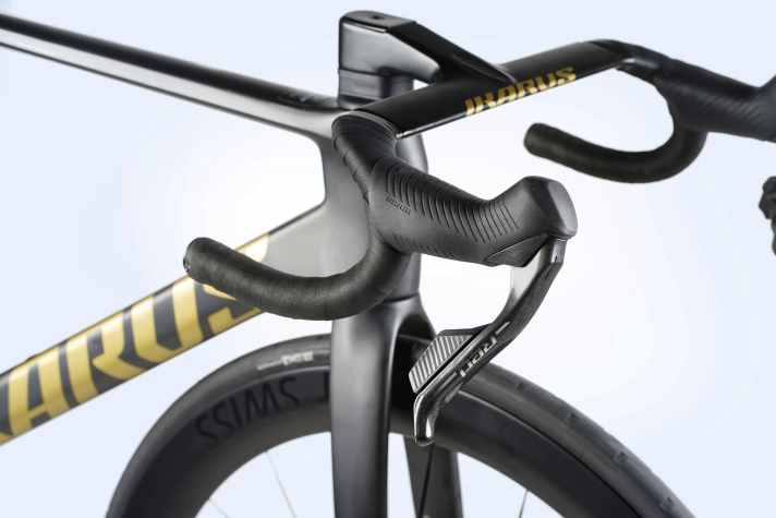 Lightweight parts: The aero cockpit is said to weigh just 252 grams. The spring comfort at the front is also good