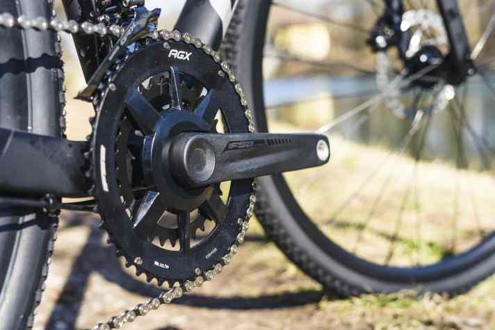 Drivetrain/gear: FSA/Shimano GRX 610/820 (2x12; 48/32, 11-34 t.)