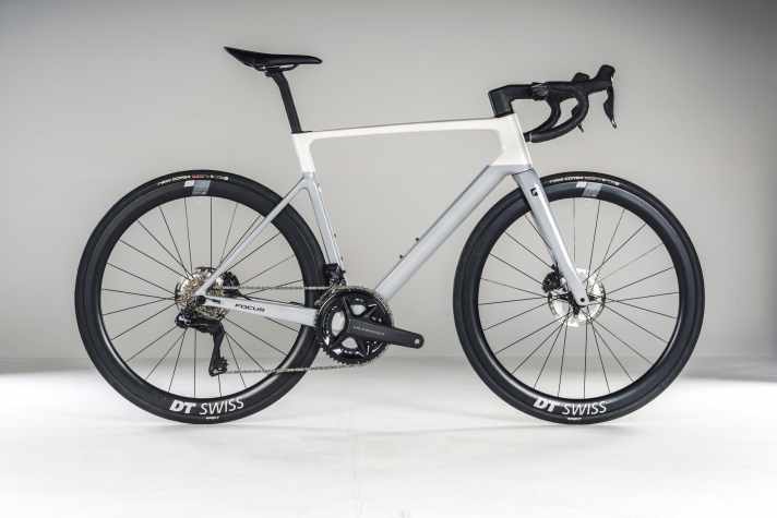 The Focus Izalco Max 9.8