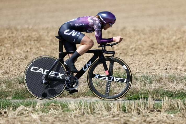 Alison Jackson beim Einzelzeitfahren der Simac Ladies Tour 2022