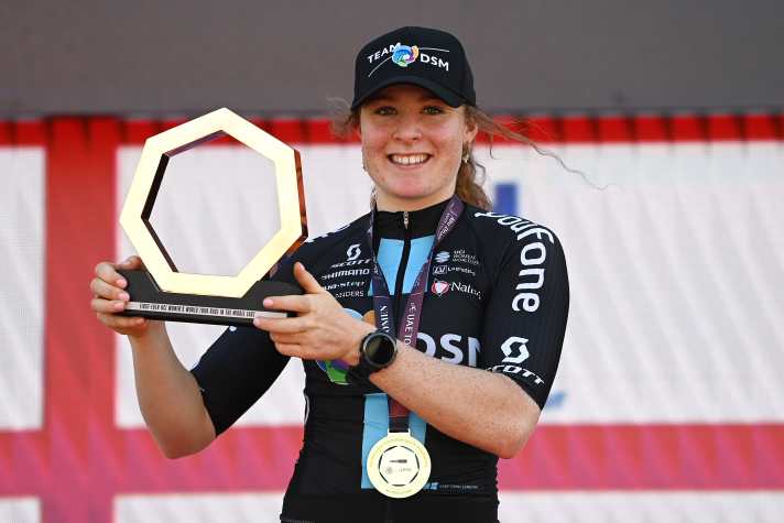 Charlotte Kool a également gagné deux fois devant Lorena Wiebes lors de l'UAE Tour Women en 2023