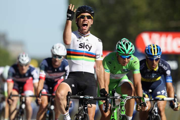 Mark Cavendish a remporté trois étapes du Tour de France en 2012 sous le maillot de champion du monde pour Sky.