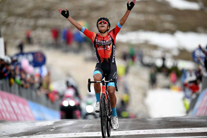 Santiago Buitrago triumphs at the Tre Cime