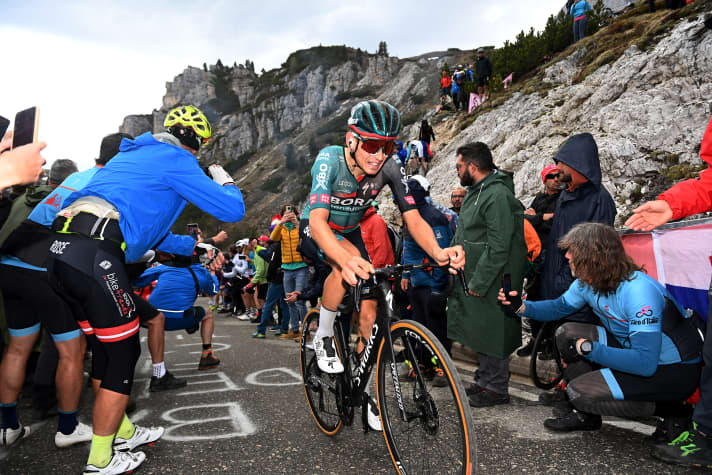 Lennard Kämna on the 19th stage of the Giro d'Italia 2023