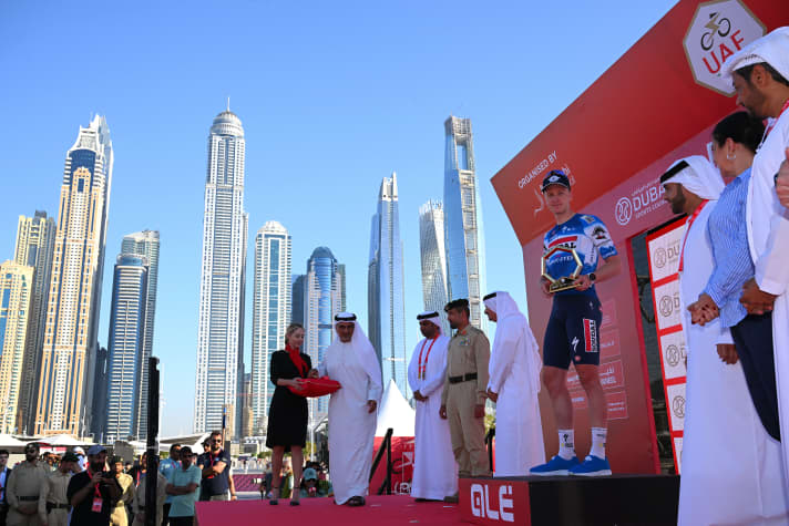 Für Tim Merlier ist es bereits der 2. Etappensieg bei der UAE Tour 2024