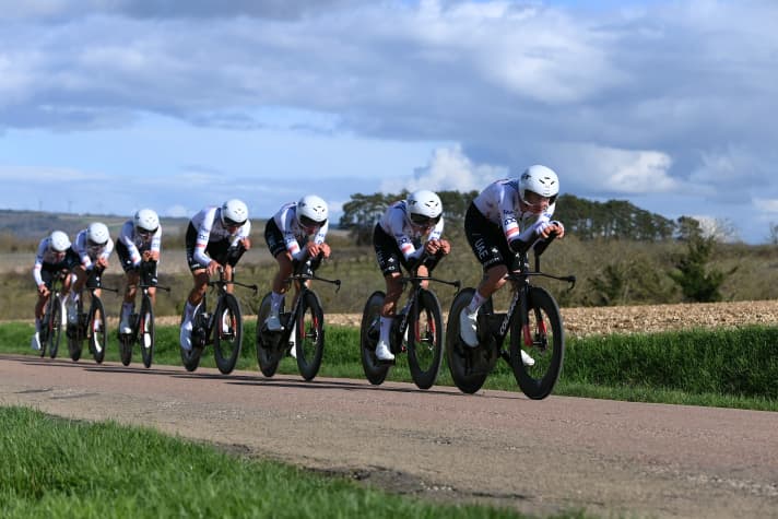 Schnellzug! Das UAE Team Emirates bei Paris-Nizza